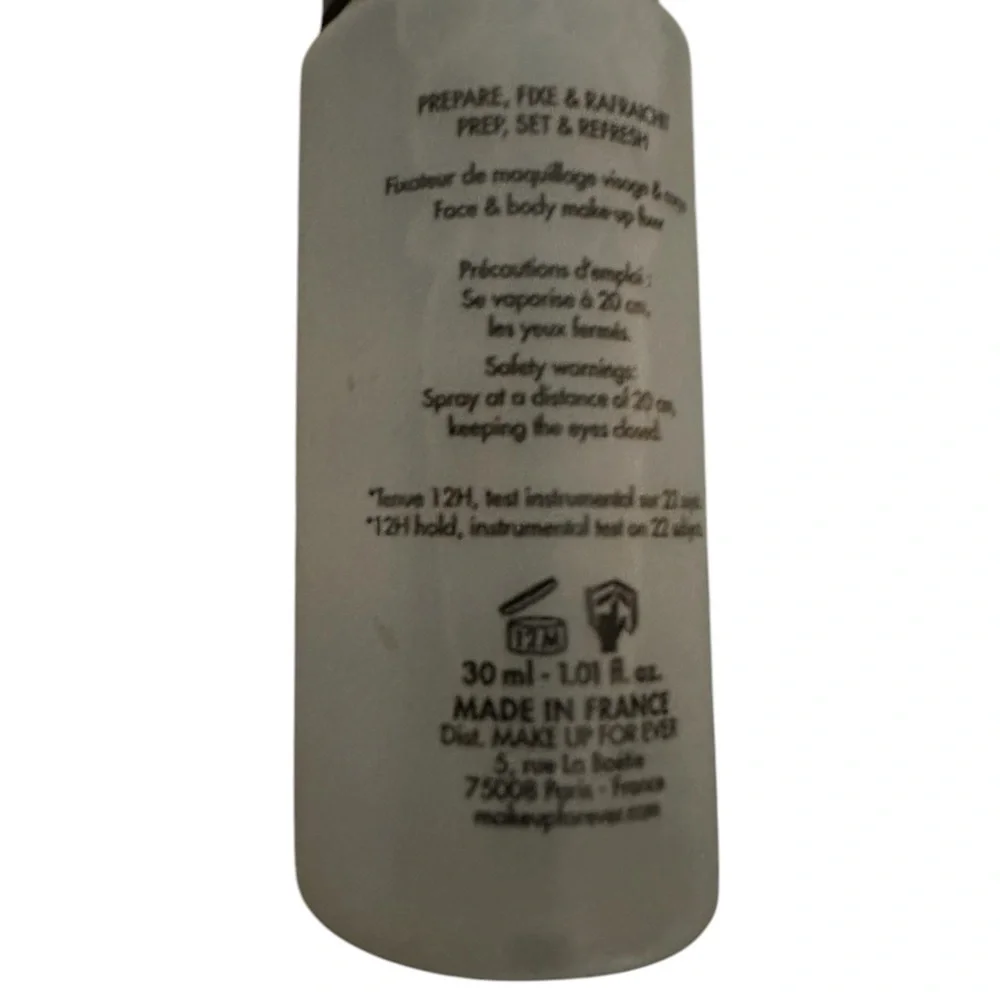 Make Up For Ever O2 Mist & Fix 24Hr Hydrating Setting Spray Travel Size bundle